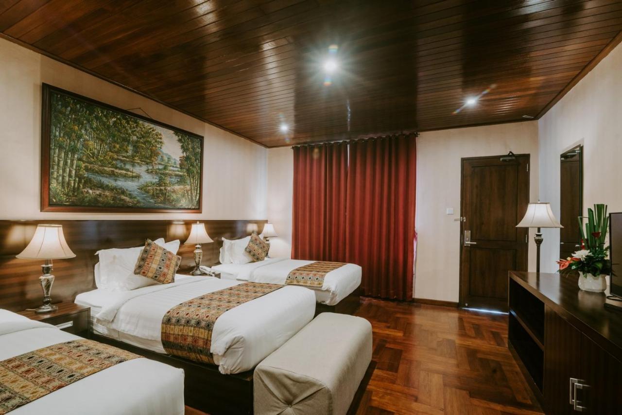Arthur Suites By Mahavilas Kuta  Bagian luar foto