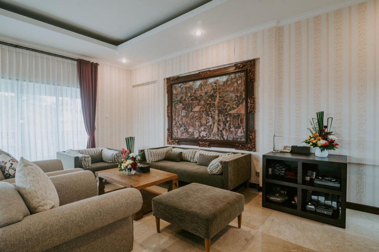 Arthur Suites By Mahavilas Kuta  Bagian luar foto